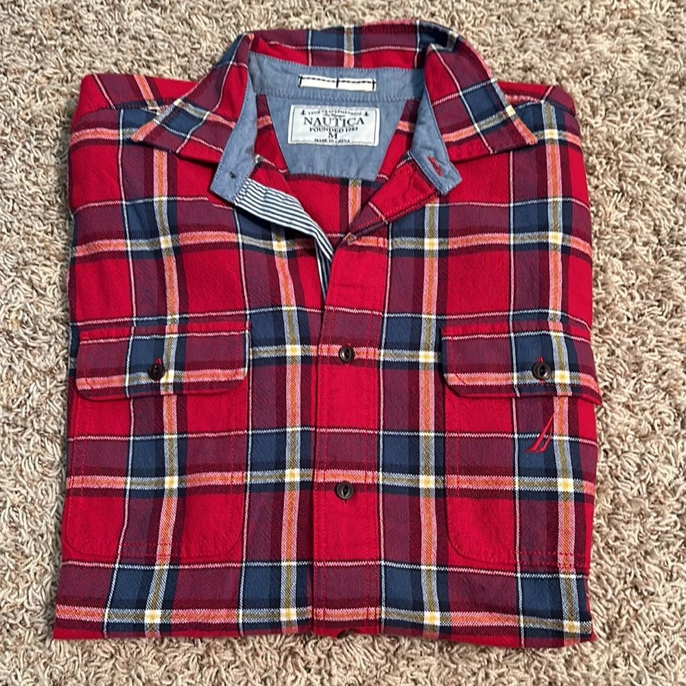 Nautica- Men’s Button Down Shirt- Size M - Picture 1 of 3